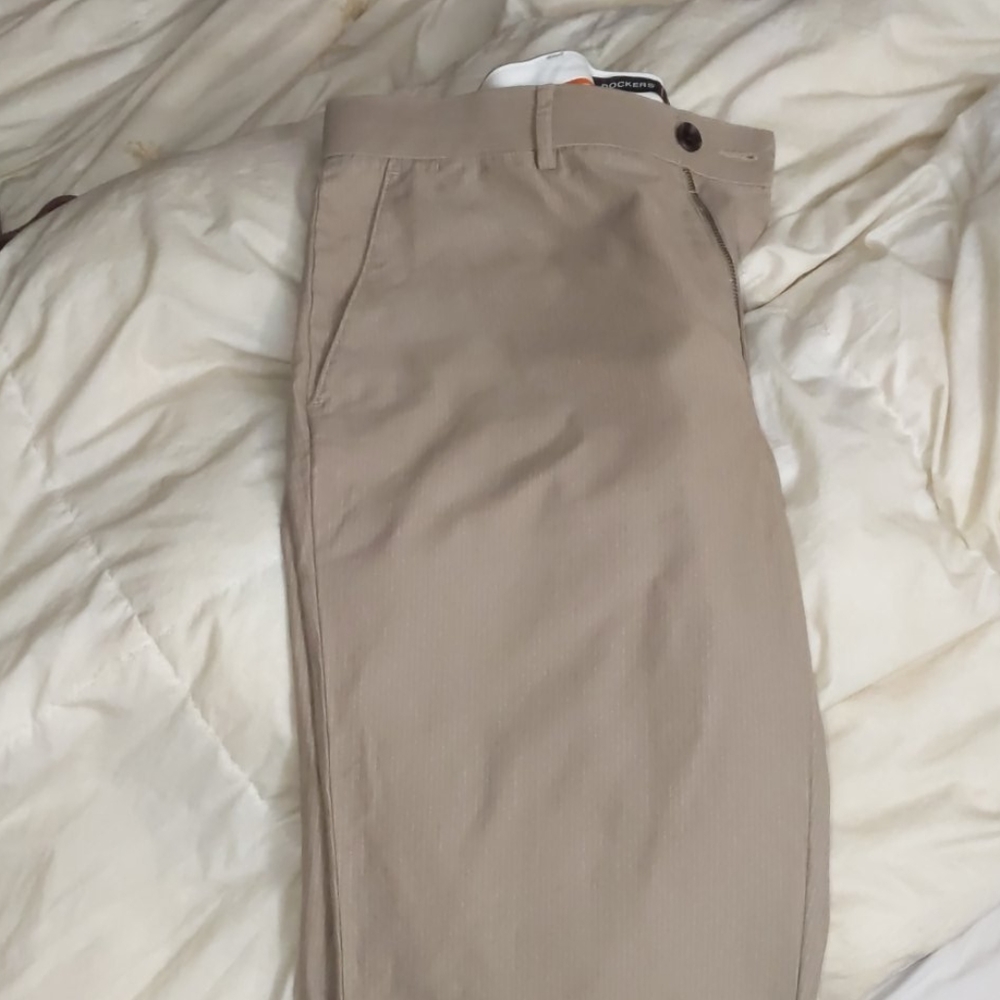 Dockers D1 33x34 pants